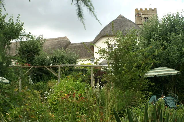 Dunsford Gardens