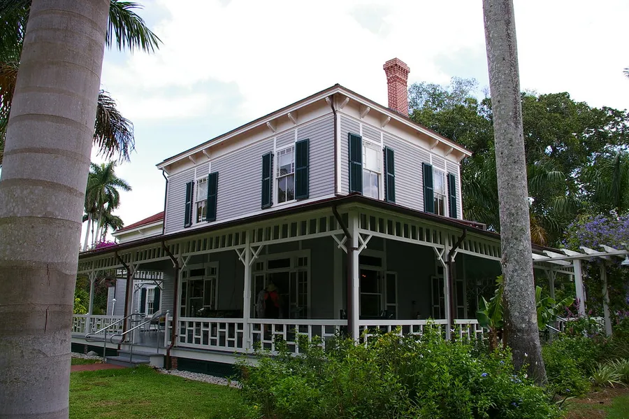 Edison and Ford Winter Estates