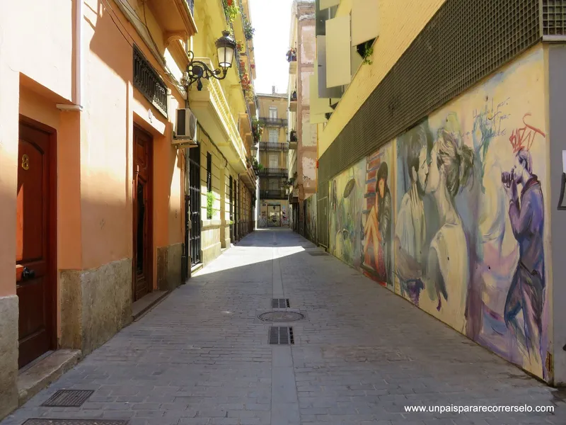 El Carmen Neighborhood
