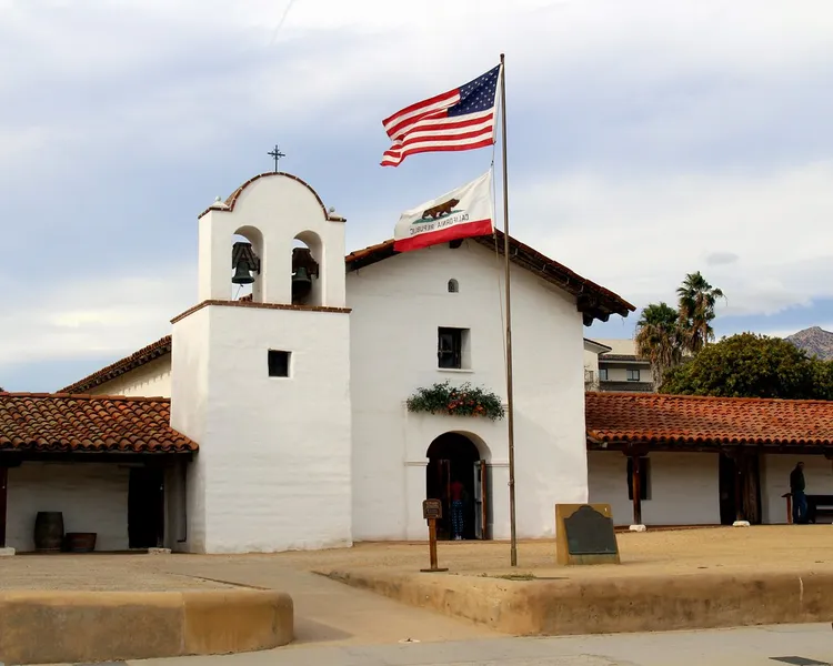 El Presidio de Santa Bárbara State Historic Park