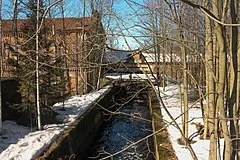 Embankment of the Sestra River