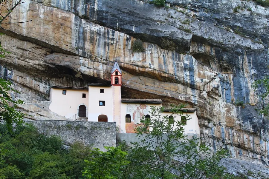 Eremo di San Colombano
