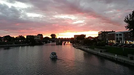 Erie Canal Village