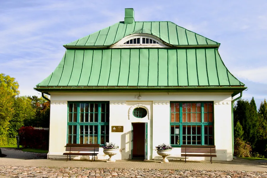 Ernests Glück Bible Museum