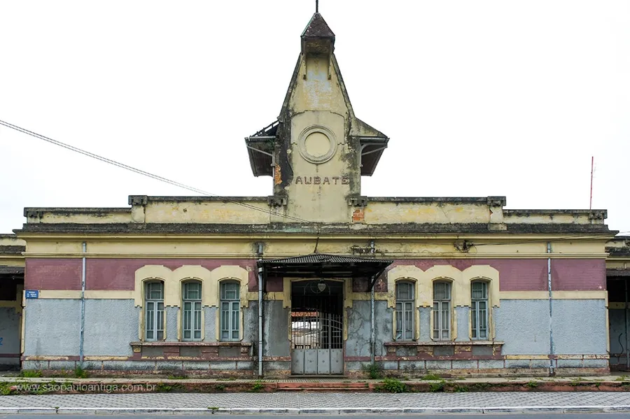 Estação Ferroviária de Guaratinguetá