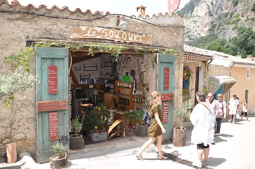 Etoile de Moustiers