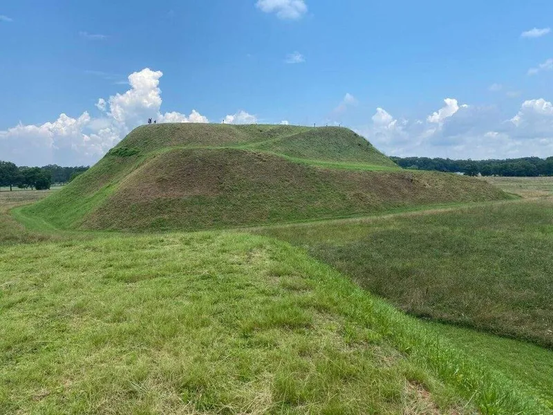 Etowah Indian Mounds Historic Site