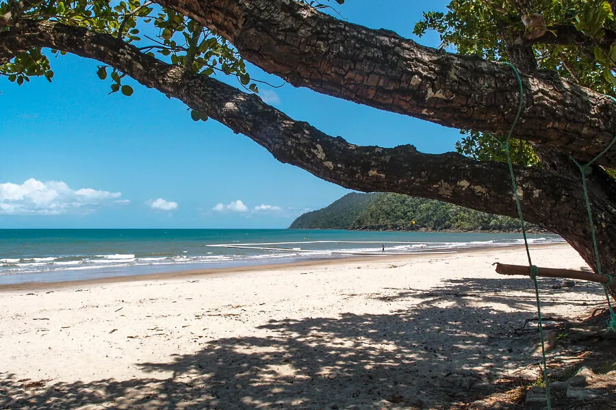 Etty Bay