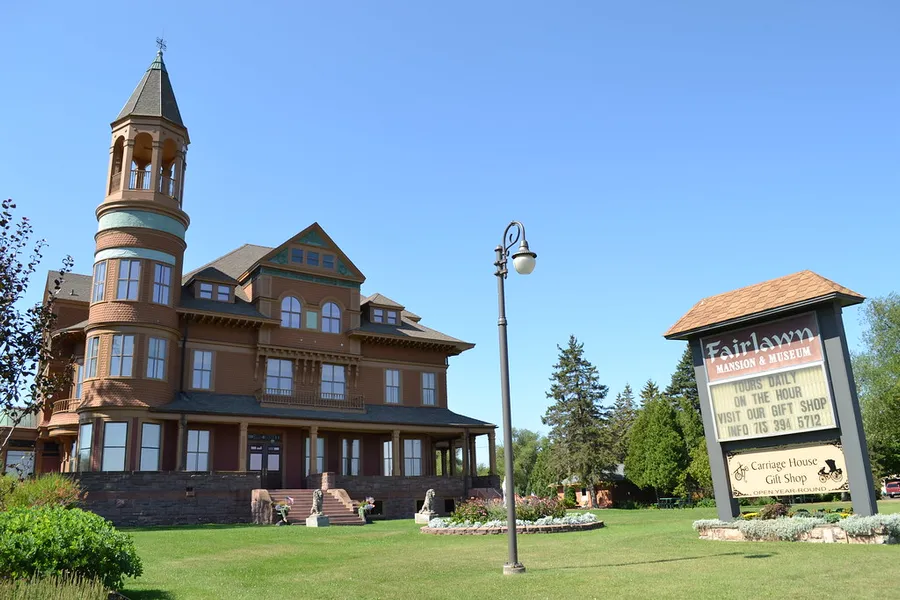 Fairlawn Mansion & Museum