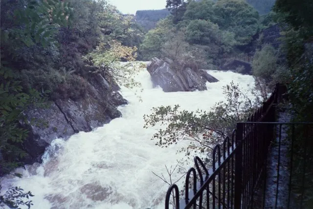 Falls of Leny