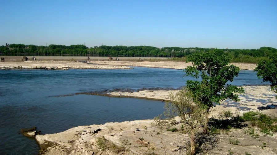 Falls of the Ohio State Park