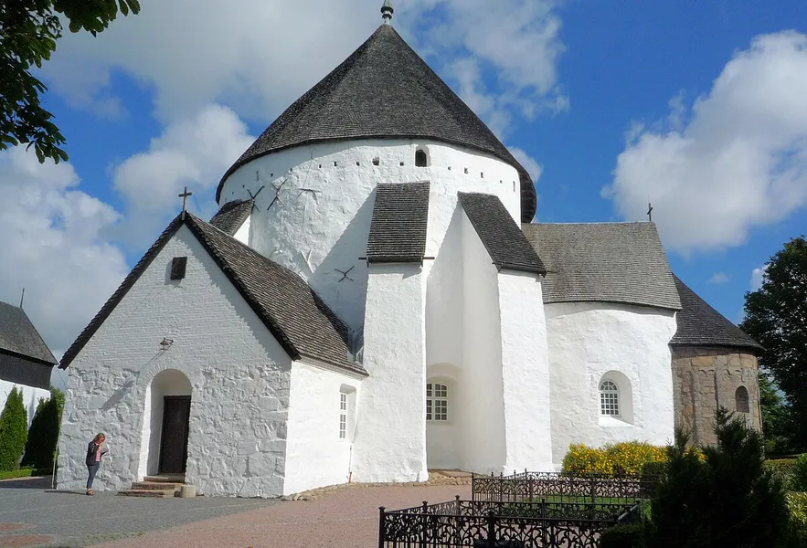 Feldballe Kirke