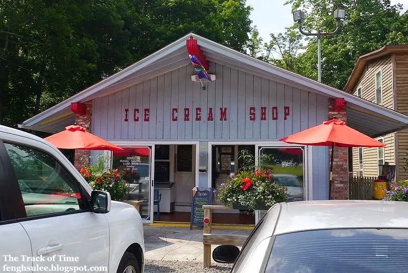 Ferdinand's Ice Cream Shoppe
