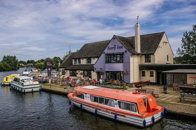 Ferry Inn