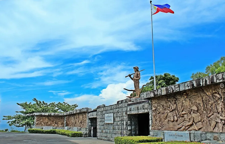 Filipino Heroes Memorial