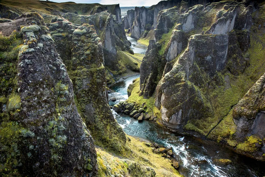 Fjaðrárgljúfur Canyon