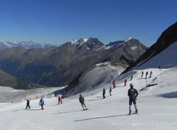 Fonna Glacier Ski Resort