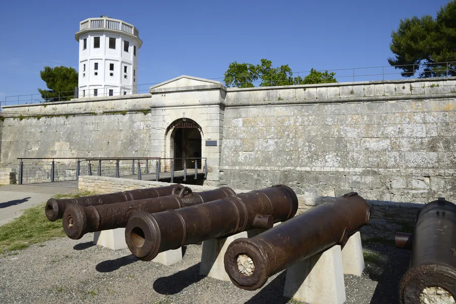Fort Bourguignon