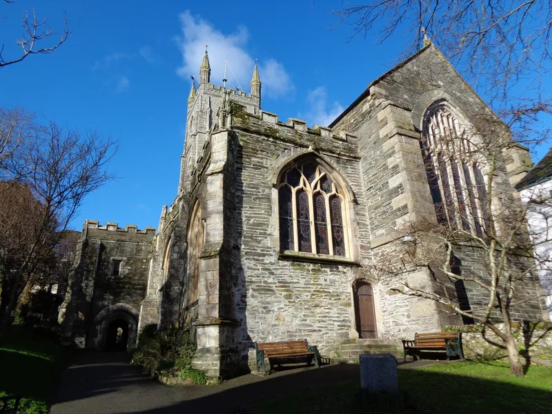 Fowey Parish Church (St Fimbarrus Church)