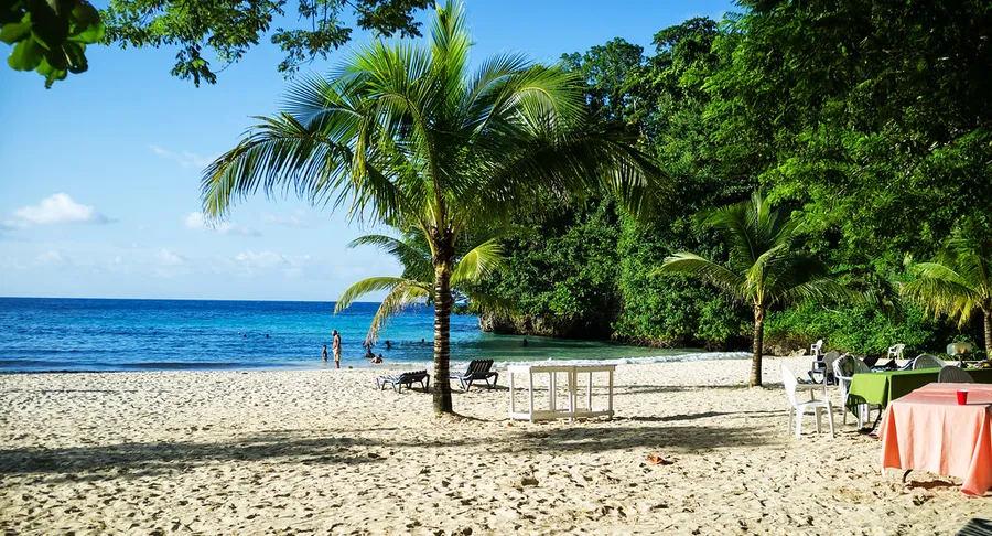 Frenchman's Cove Beach