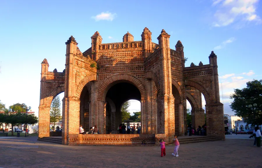 Fuente Colonial