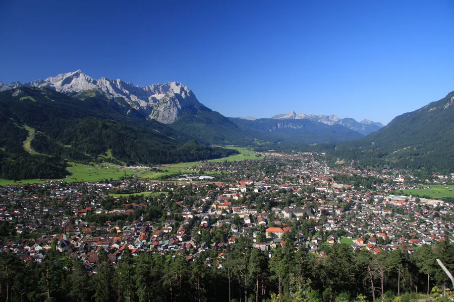 Garmisch-Partenkirchen Old Town