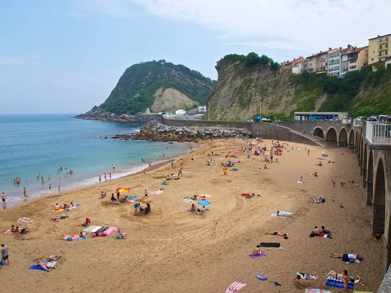 Gaztetape Getaria Beach