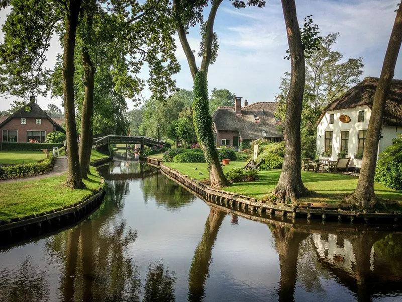 Giethoorn Canals