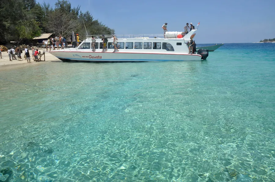 Gili Tepekong