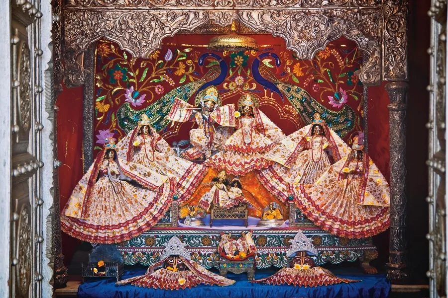 Giriraj Parikrama