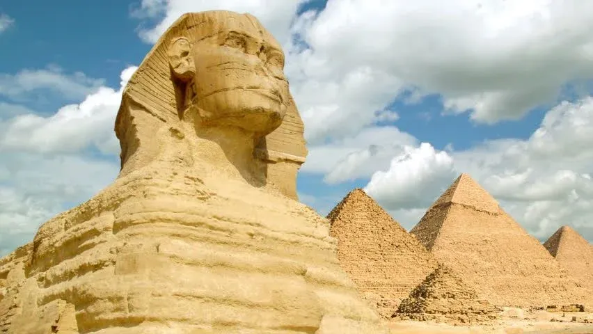 Giza Pyramids & Sphinx