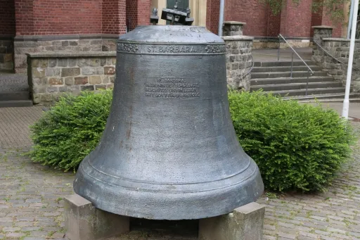 Glower Glocke
