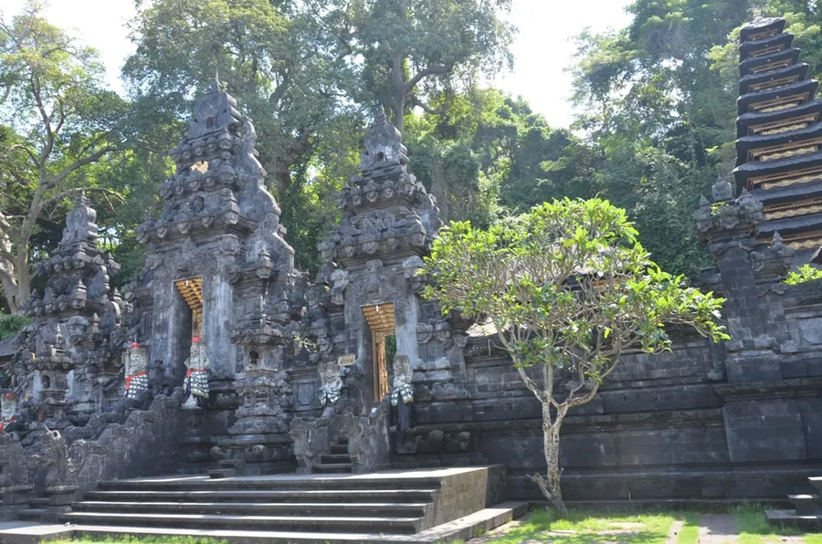 Goa Lawah Temple