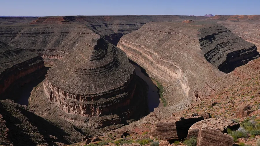 Goosenecks Overlook
