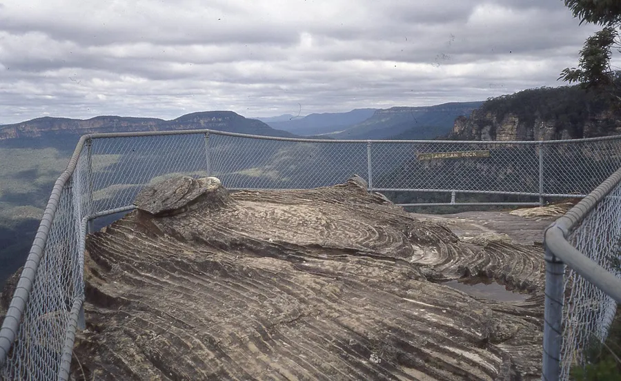 Gordon Falls Lookout