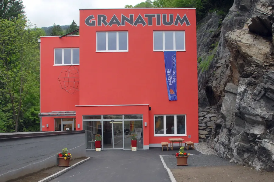 Granatium Edelsteinmuseum
