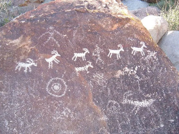 Grapevine Canyon Petroglyphs
