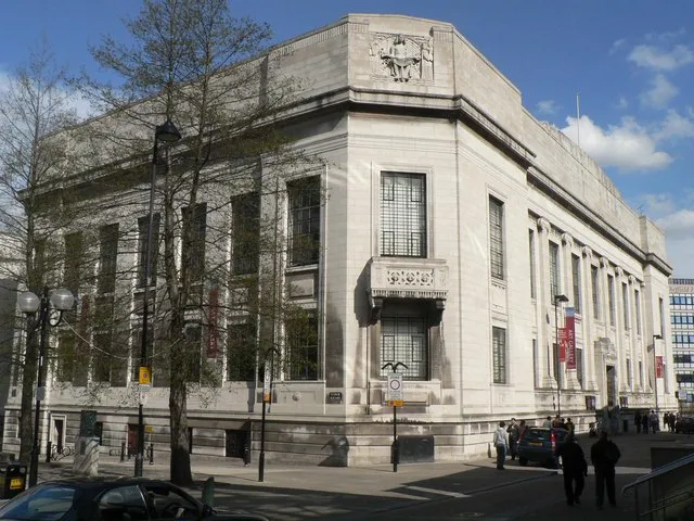 Graves Gallery