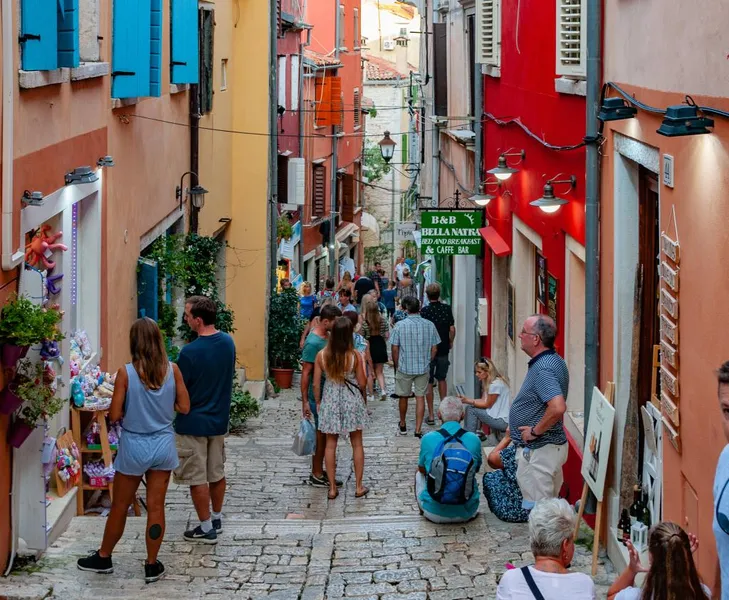 Grisia Street