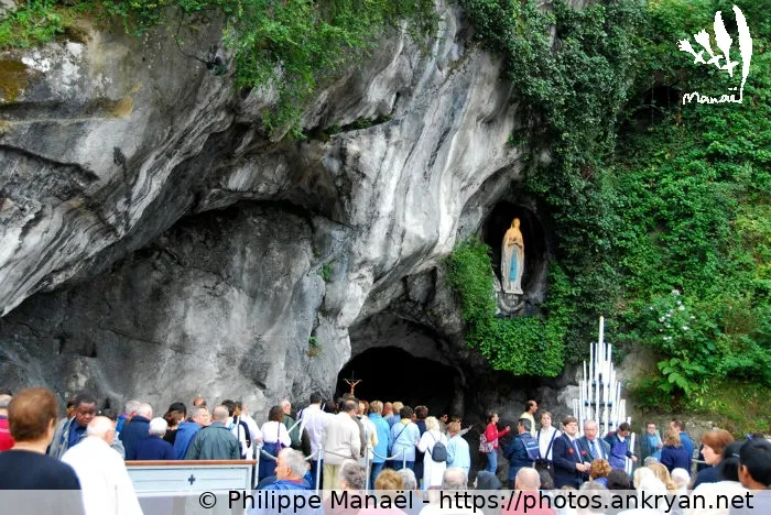 Grotte de Massabielle