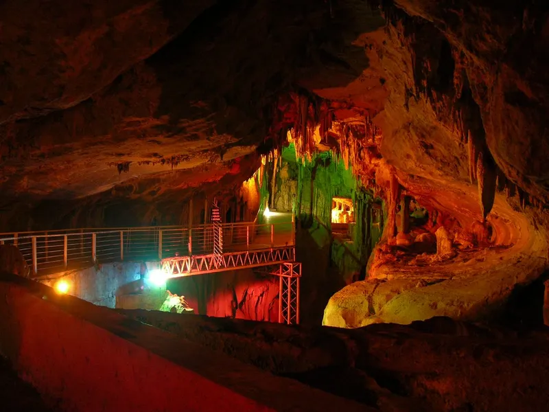 Grutas de la Estrella