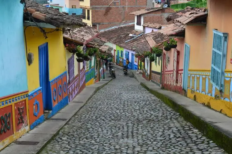 Guatapé Colorful Streets