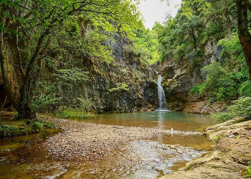 Hacıllı Waterfalls