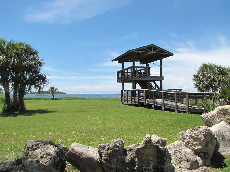 Hagen Cove