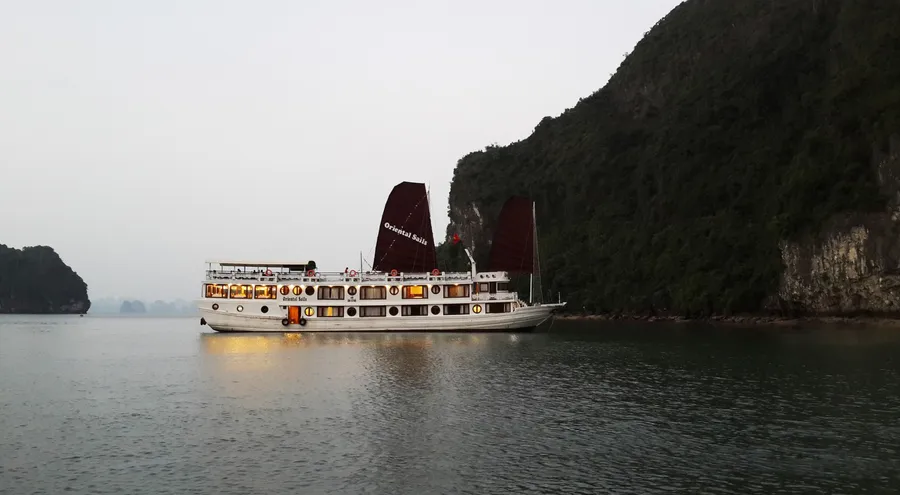 Halong Bay Cruise