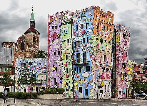 Happy Rizzi House