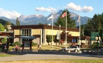 Harrison Hot Springs Public Pool