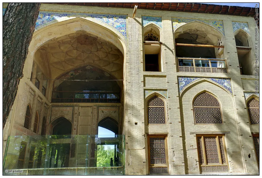 Hasht Behesht Palace