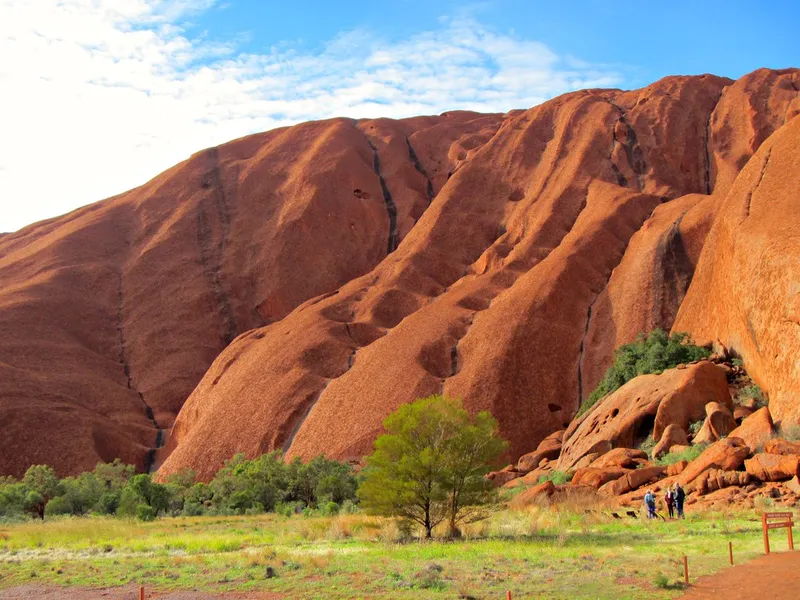 Helicopter Tour over Uluru and Kata Tjuta