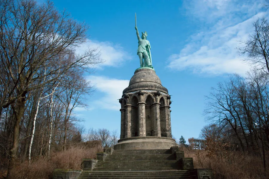 Hermann Heights Monument